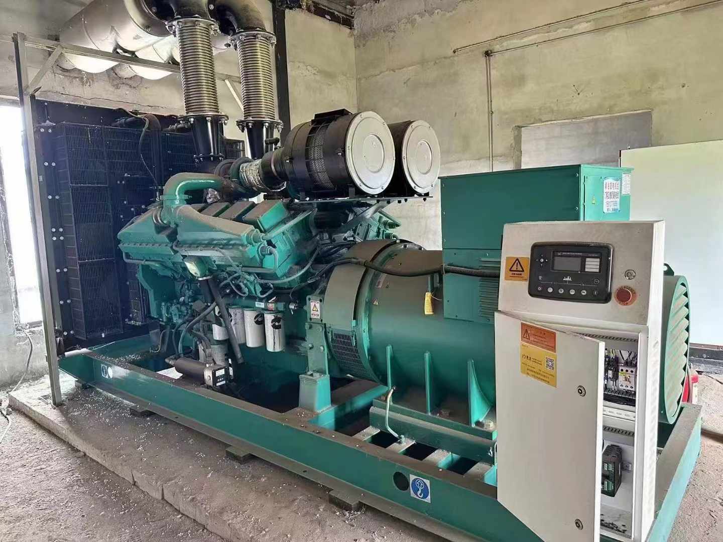 海南无功补偿装置的性能评估需要考虑哪些因素？