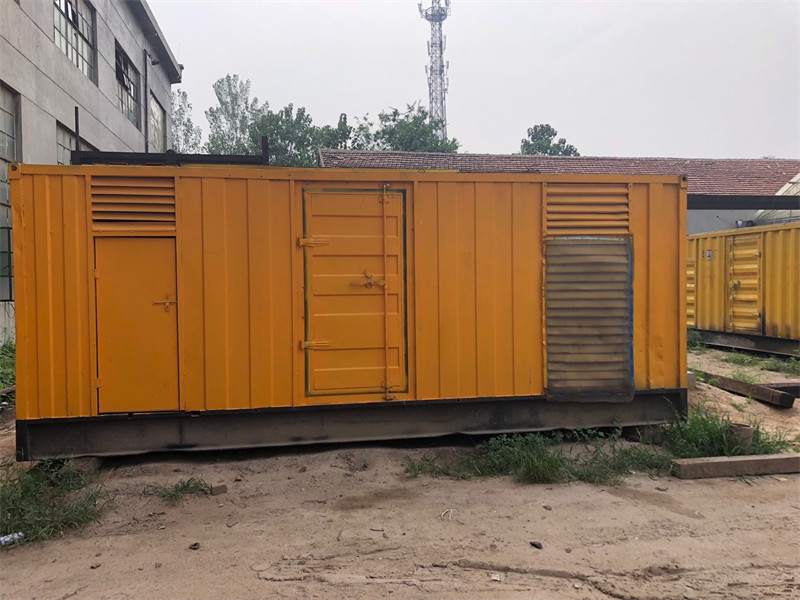 海南发电机出租进行负载测试时，电瓶电量不足的具体判断标准是什么？