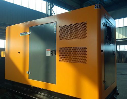 海南汽油发电机组电瓶电解液的密度应该保持在什么范围？